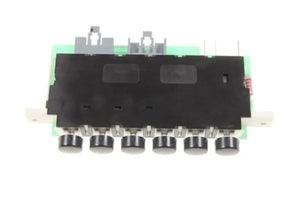 Spínač BSH00498512 určen pro odsávání par v odsavači par Bosch Siemens