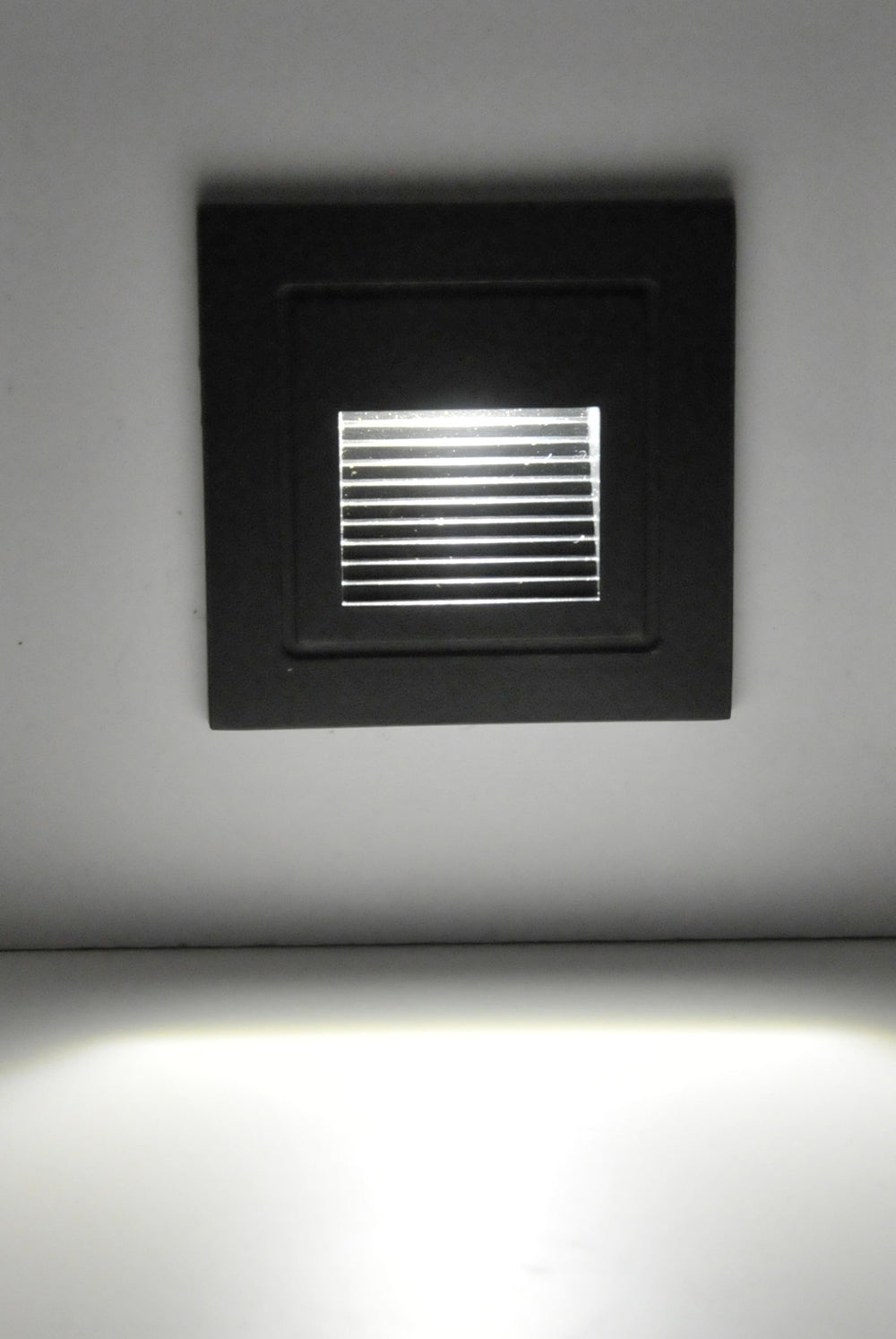 Svítidlo schodišťové Q6-S 3W 4000K