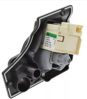 Čerpadlo C00728086 pro odčerpávání vody v sušičce prádla Whirlpool Indesit