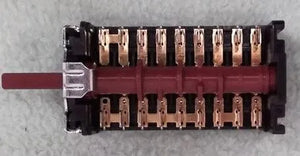 Přepínač 49112662 náhradní díl pro ovládání funkcí v troubě Candy Hoover