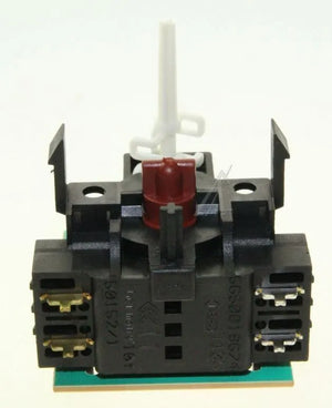 Přepínač BSH00422703 náhradní díl pro ovládání trouby Bosch zajišťující spolehlivý provoz