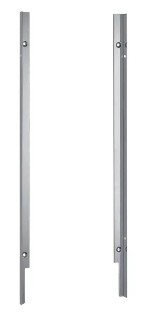 Dekorativní sada BSH17007741 určena pro obložení a připevnění v myčce nádobí Bosch 2 ks