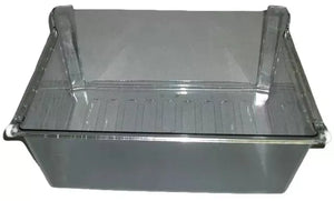 Šuplík 4338152100 určený pro ukládání potravin v mrazničce Beko Blomberg