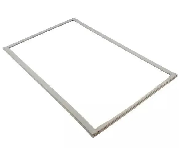 Těsnění 480132101188 určeno k utěsnění dveří chladničky Whirlpool Indesit 840 x 572 mm