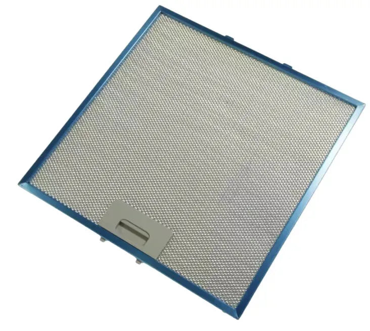 Filtr 50268967002 určen k odsávání tuků v odsavačích par a má rozměr 320 x 320 x 8 mm