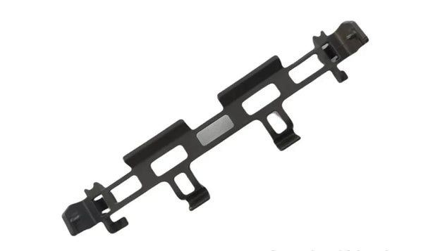 Úchyt C00536399 náhradní díl pro uchycení držáku sklenic v myčce nádobí Whirlpool Indesit