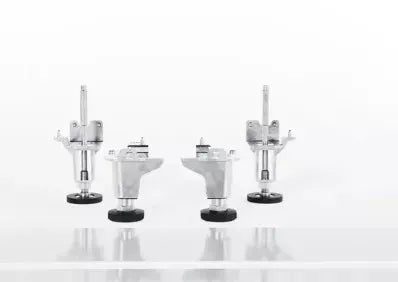 Sada nastavitelných nohou WMZ30400 náhradní díl pro pračku Bosch Siemens 17008588 4ks