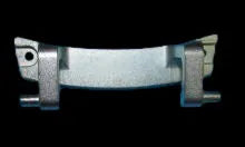 Závěs dveří GOR581113 náhradní díl pro pračky GorenMora